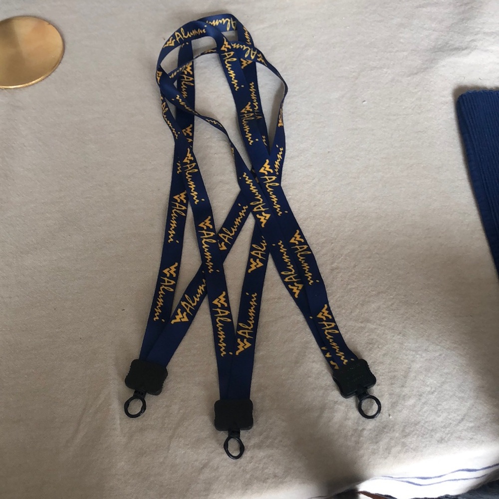(45) West Virginia University Alumni lanyards